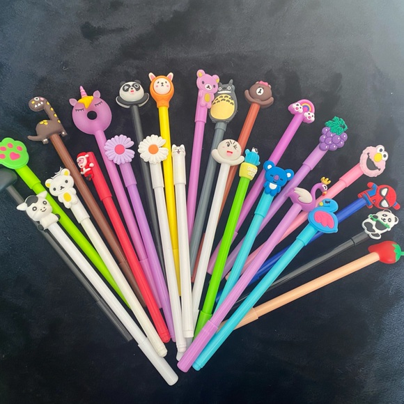 Surprise pencil case!! - Picture 4 of 5